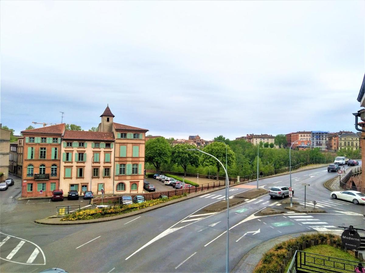Chambre Privee Et Spacieuse Au Sein D'Un Logement Partage - Central, Quartier Villebourbon - 3 Chambres Doubles - 2 Balcons - Places De Stationnements Gratuites - 5 Min A Pied Gare Et Hypercentre Монтобан Екстериор снимка