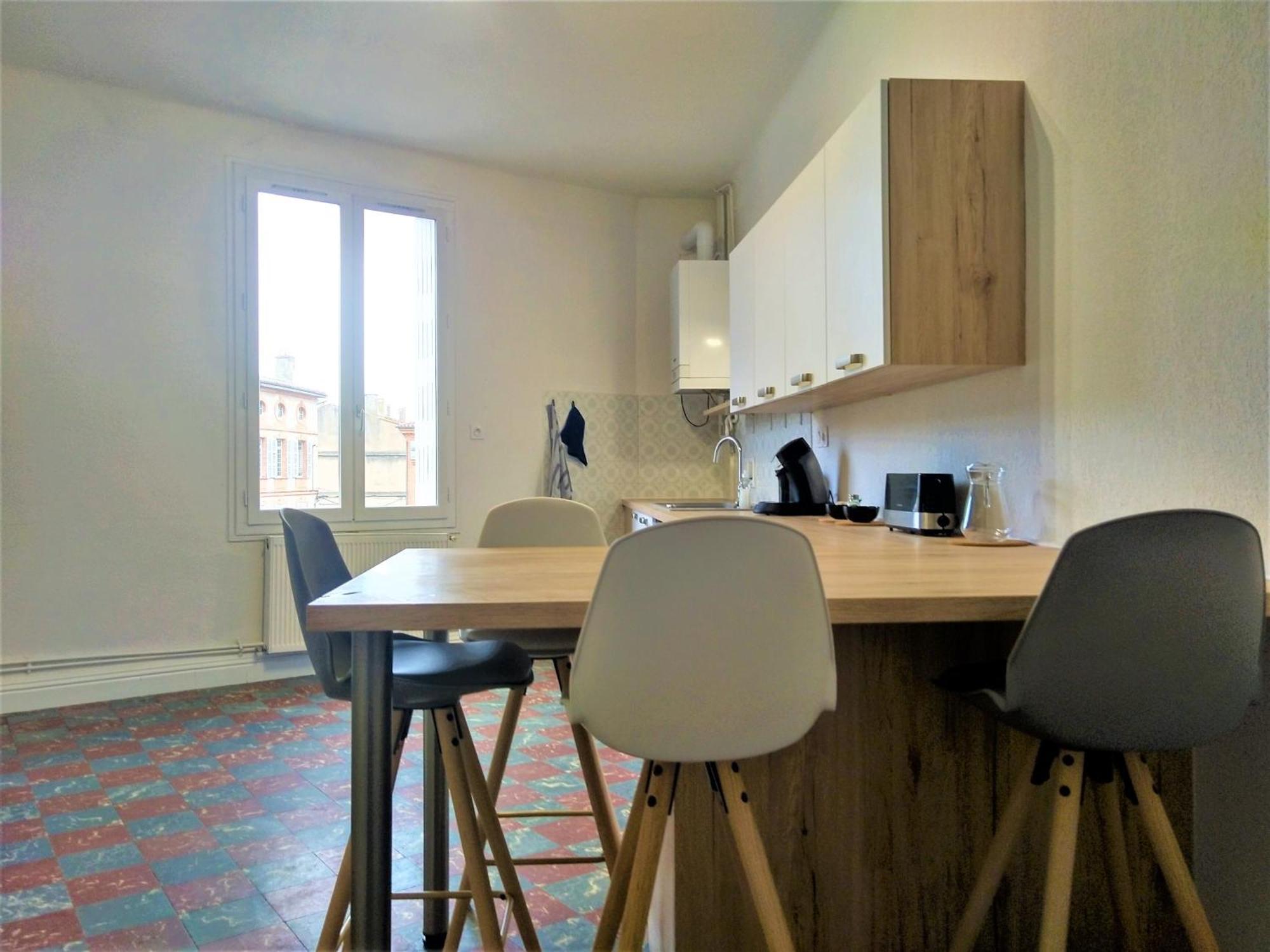 Chambre Privee Et Spacieuse Au Sein D'Un Logement Partage - Central, Quartier Villebourbon - 3 Chambres Doubles - 2 Balcons - Places De Stationnements Gratuites - 5 Min A Pied Gare Et Hypercentre Монтобан Екстериор снимка