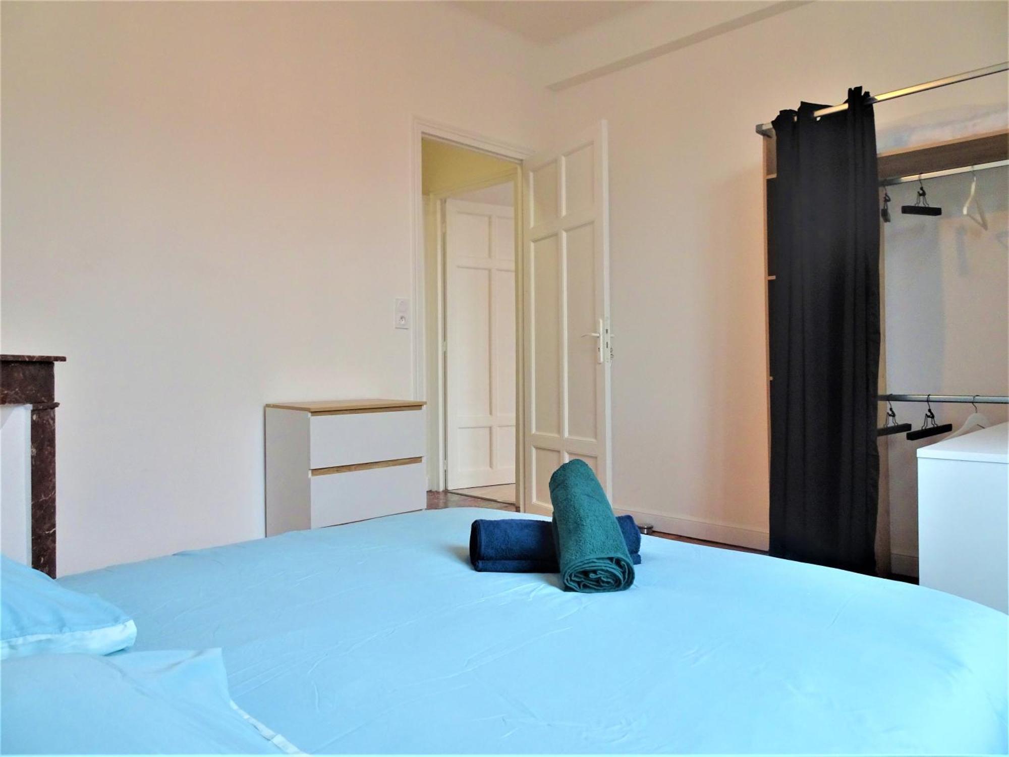 Chambre Privee Et Spacieuse Au Sein D'Un Logement Partage - Central, Quartier Villebourbon - 3 Chambres Doubles - 2 Balcons - Places De Stationnements Gratuites - 5 Min A Pied Gare Et Hypercentre Монтобан Екстериор снимка